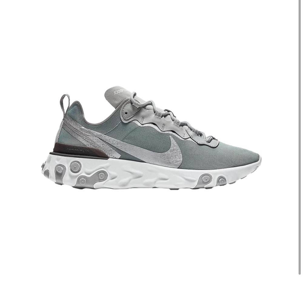 Nike React Element 55 silver